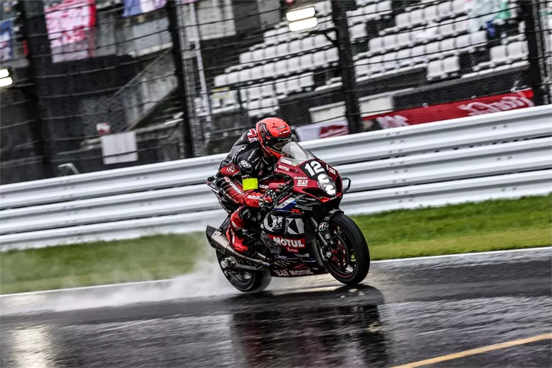 Dan Linfoot in the wet at Suzuka