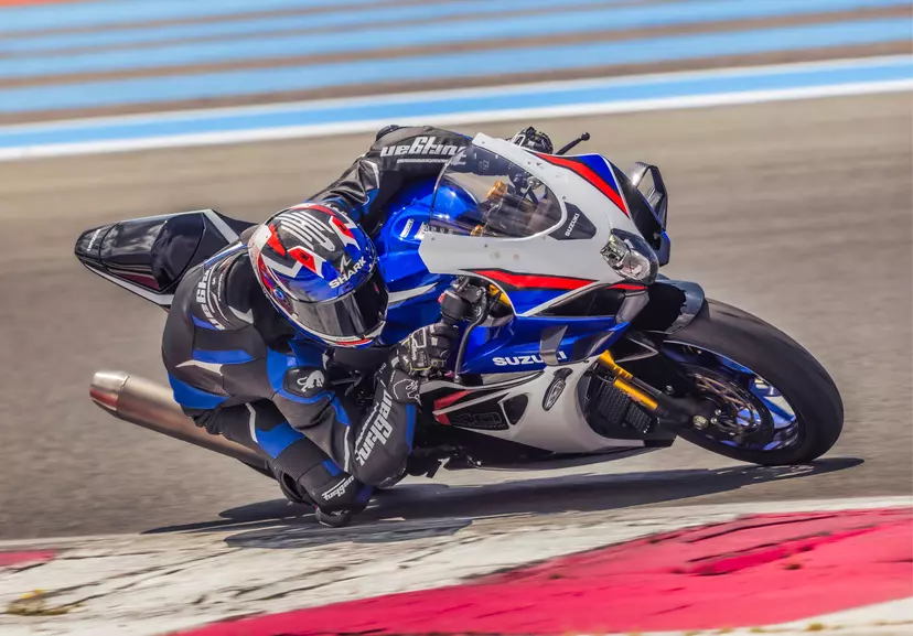 Suzuki GSX-R1000R at full lean angle out on track