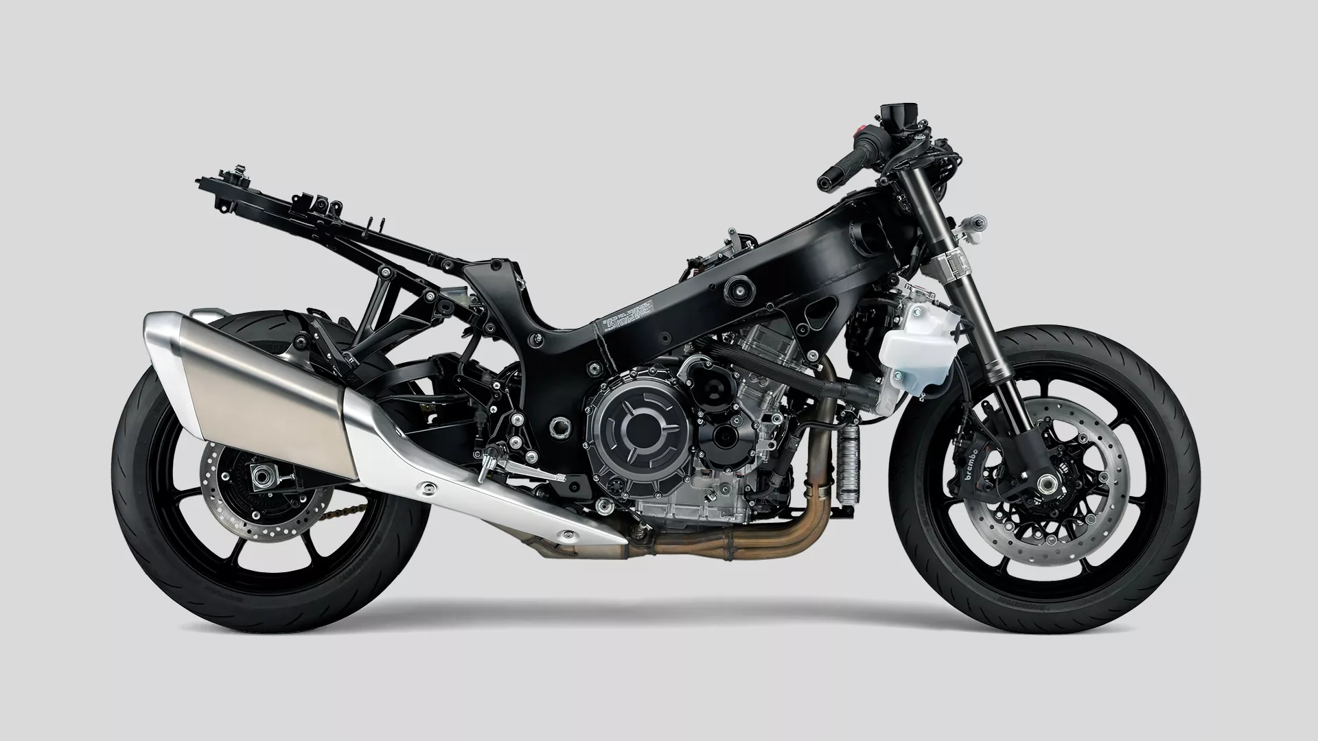 Suzuki Hayabusa chassis without fairing 