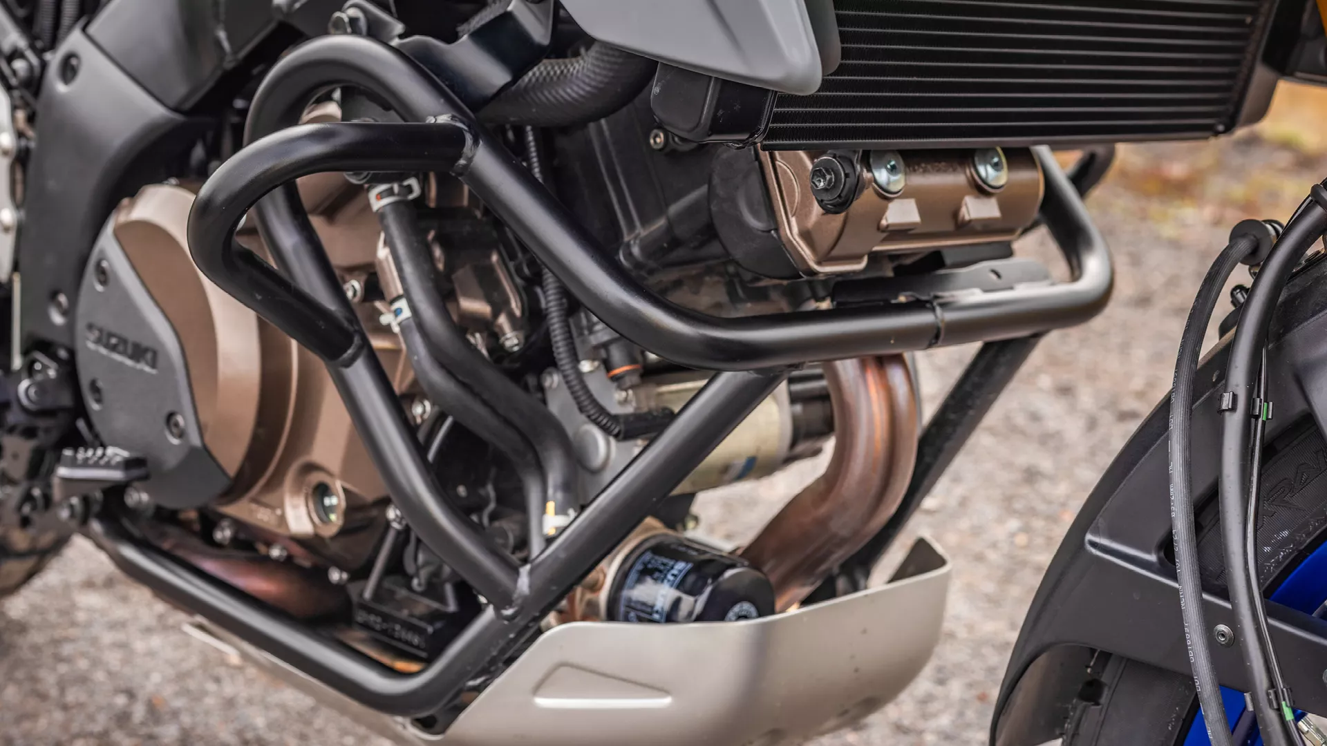 Suzuki V-Strom 1050DE engine and crash bars right hand side close up