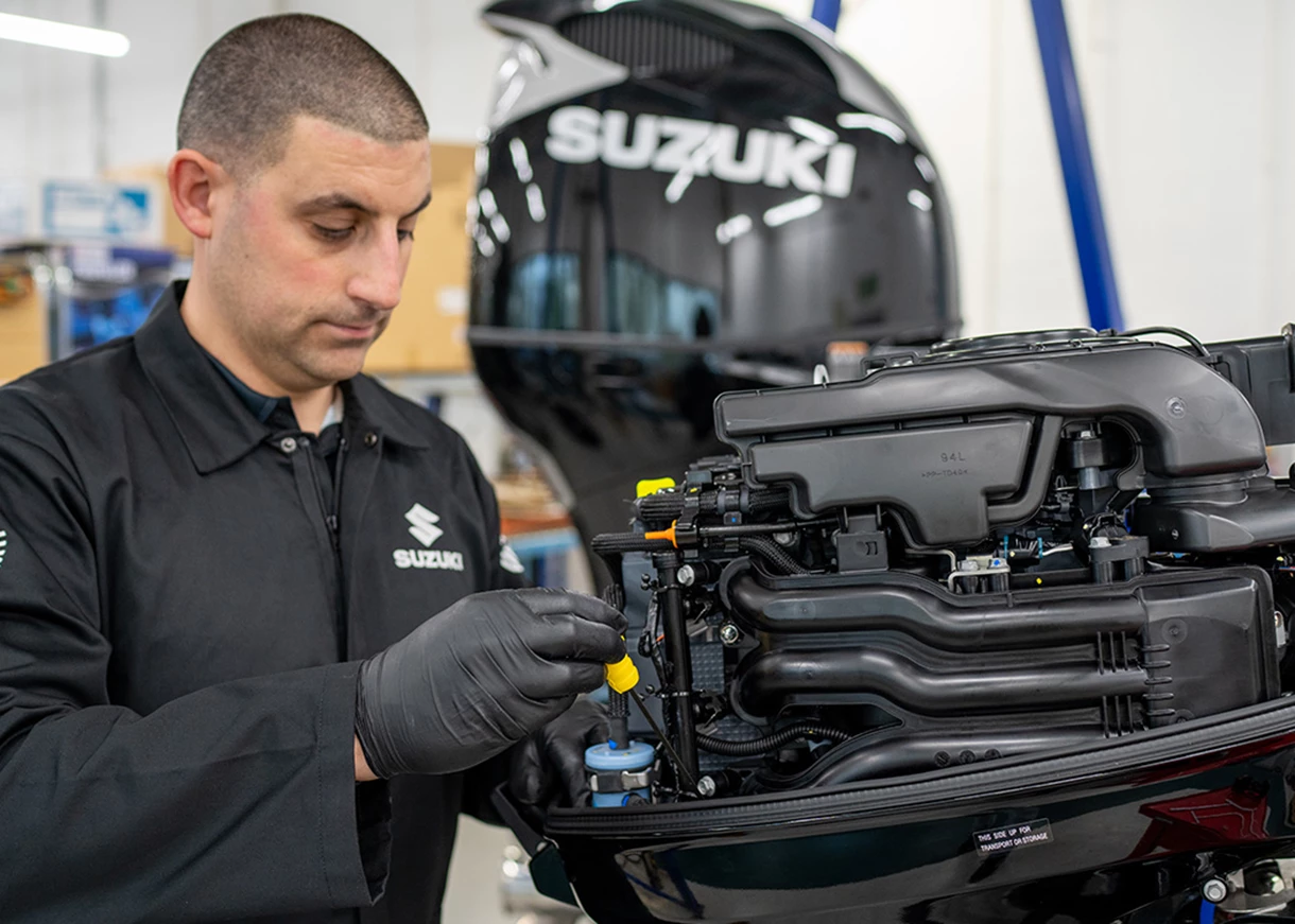 Suzuki Marine servicing