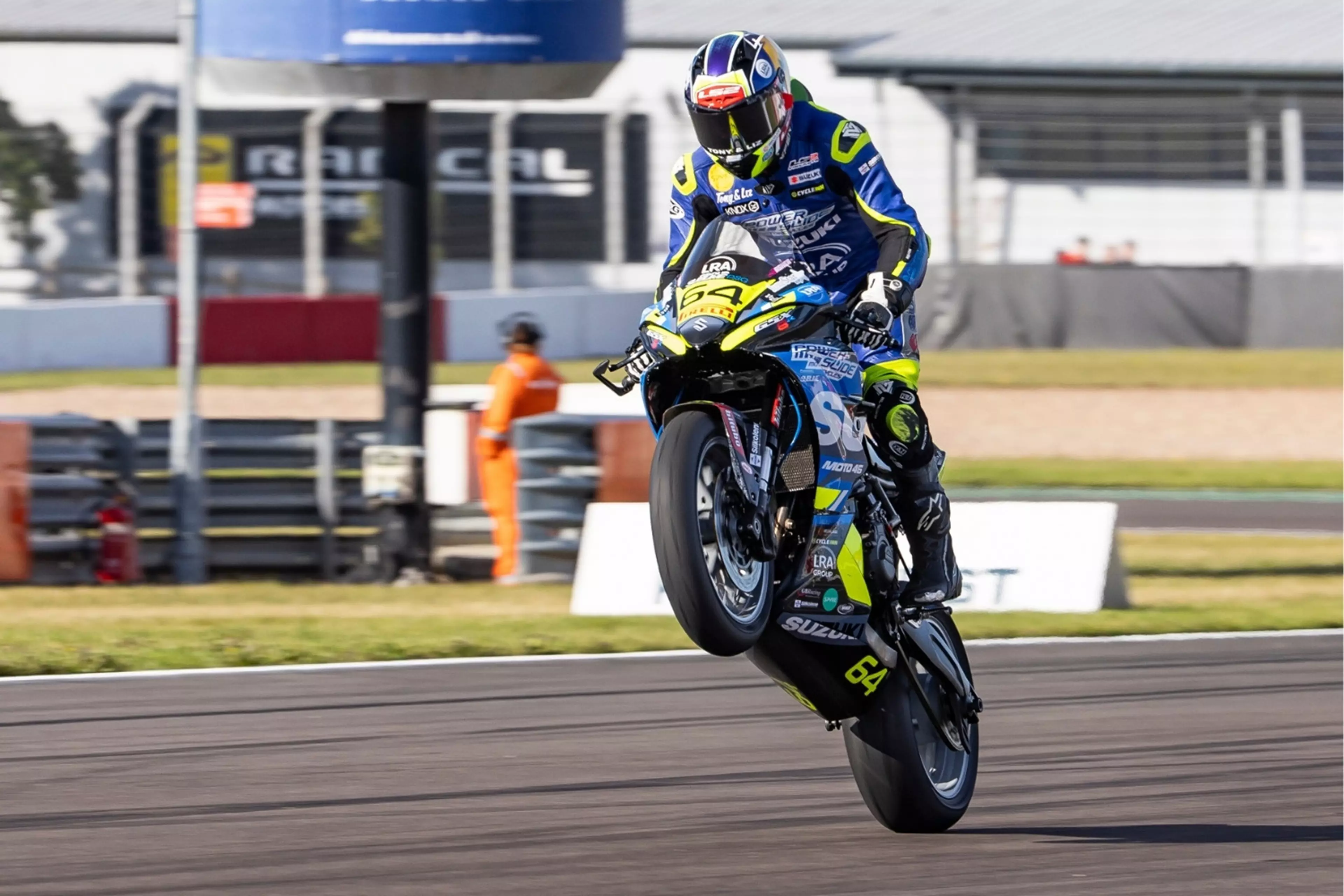 Suzuki GSX-8R wheelie at Donington Park