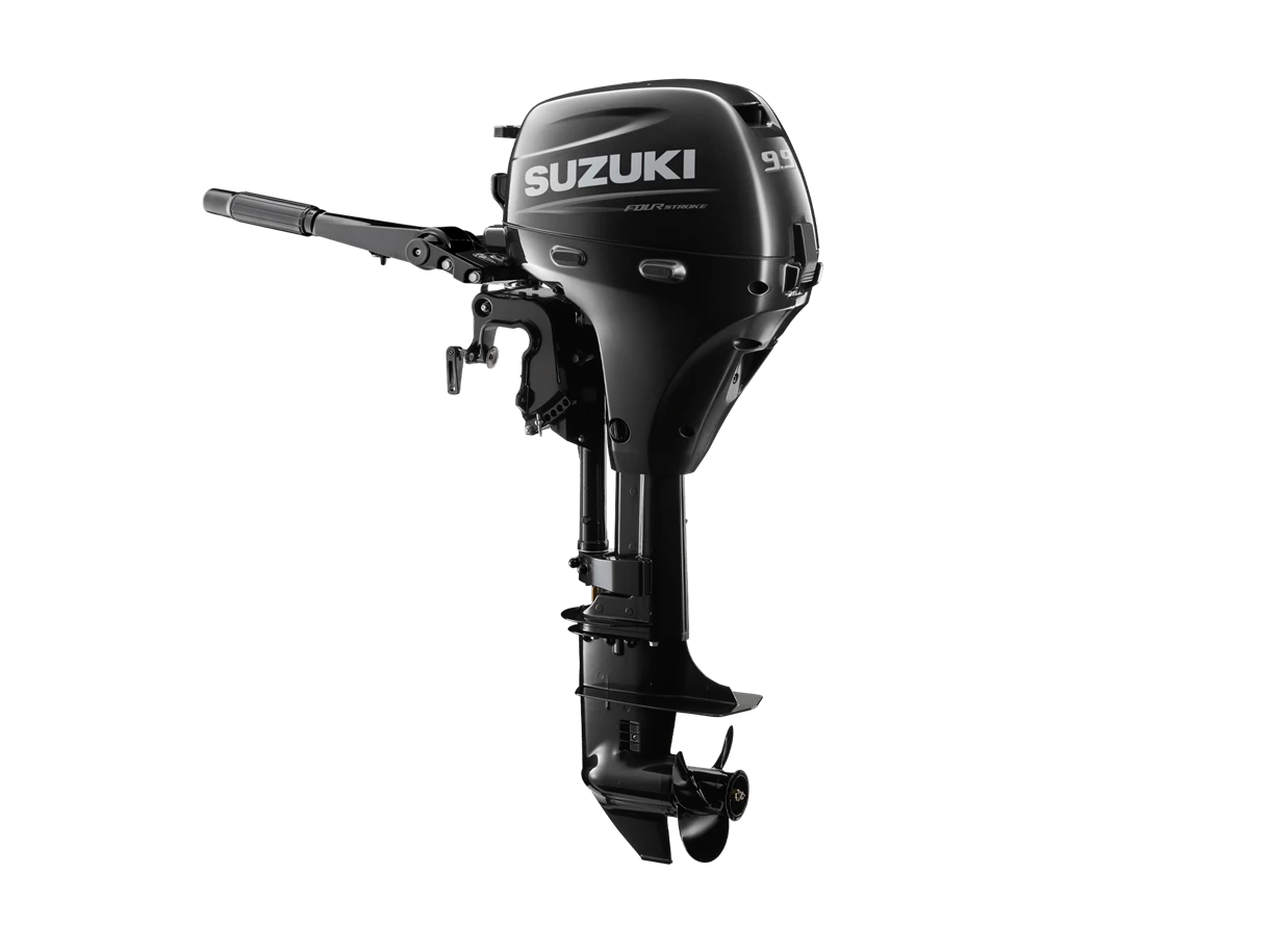 studio shot of 9.9hp outboard 