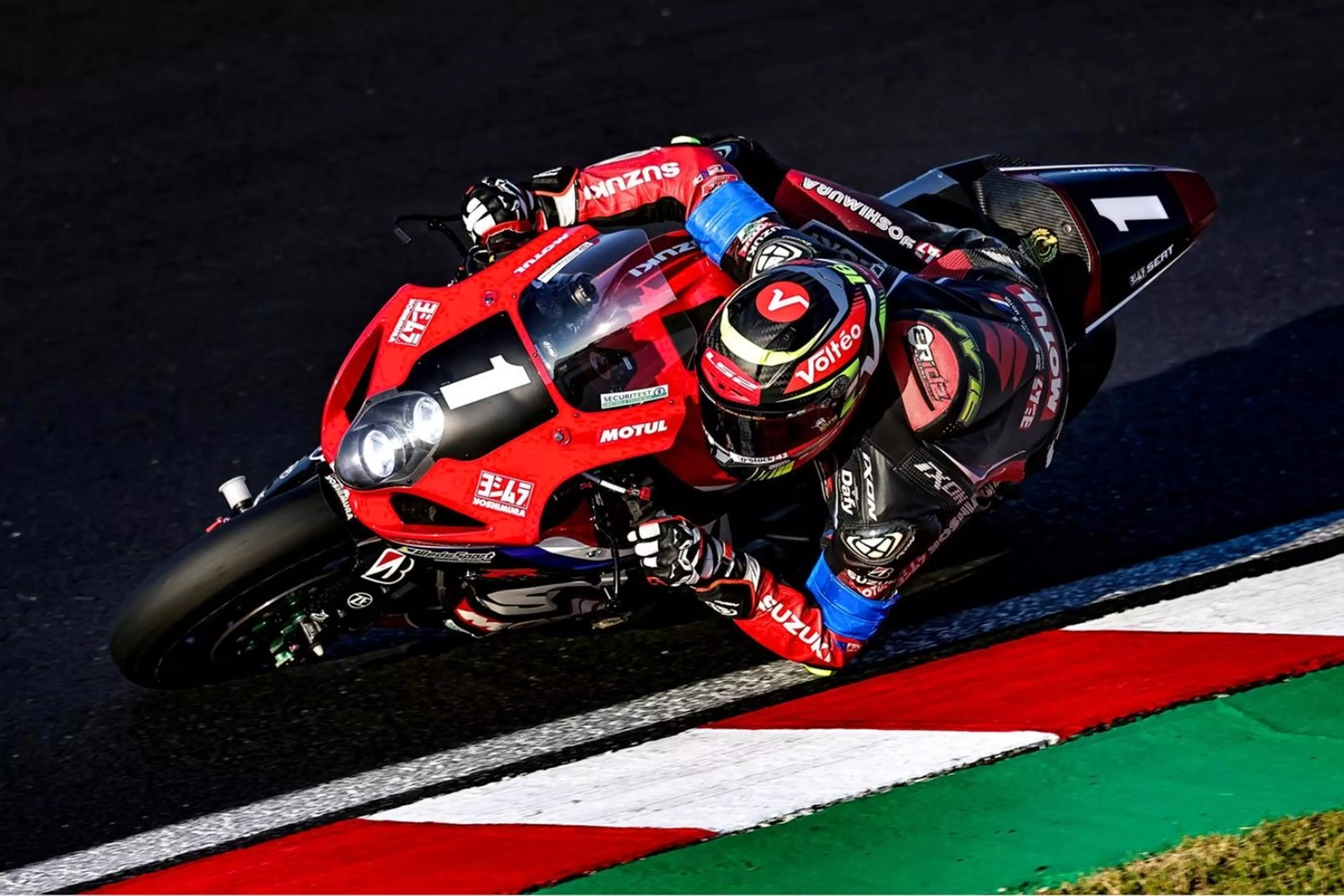 Gregg Black on the SERT GSX-R at Suzuka