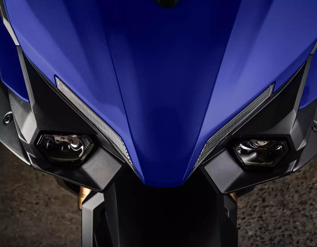 Front view of the Suzuki GSX-S1000GT’s LED headlights, emphasizing its sleek and powerful lighting design