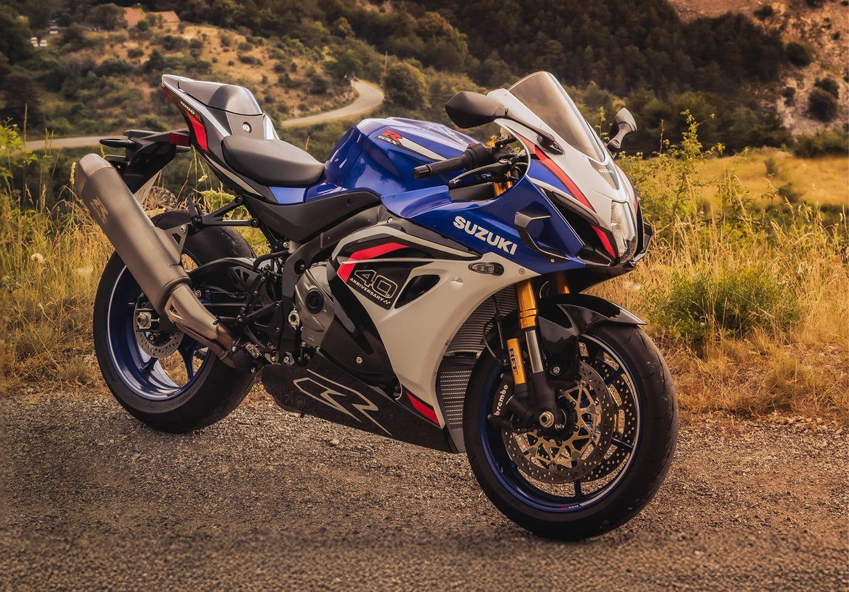 Suzuki GSX-R1000R right hand side static with a mountain background