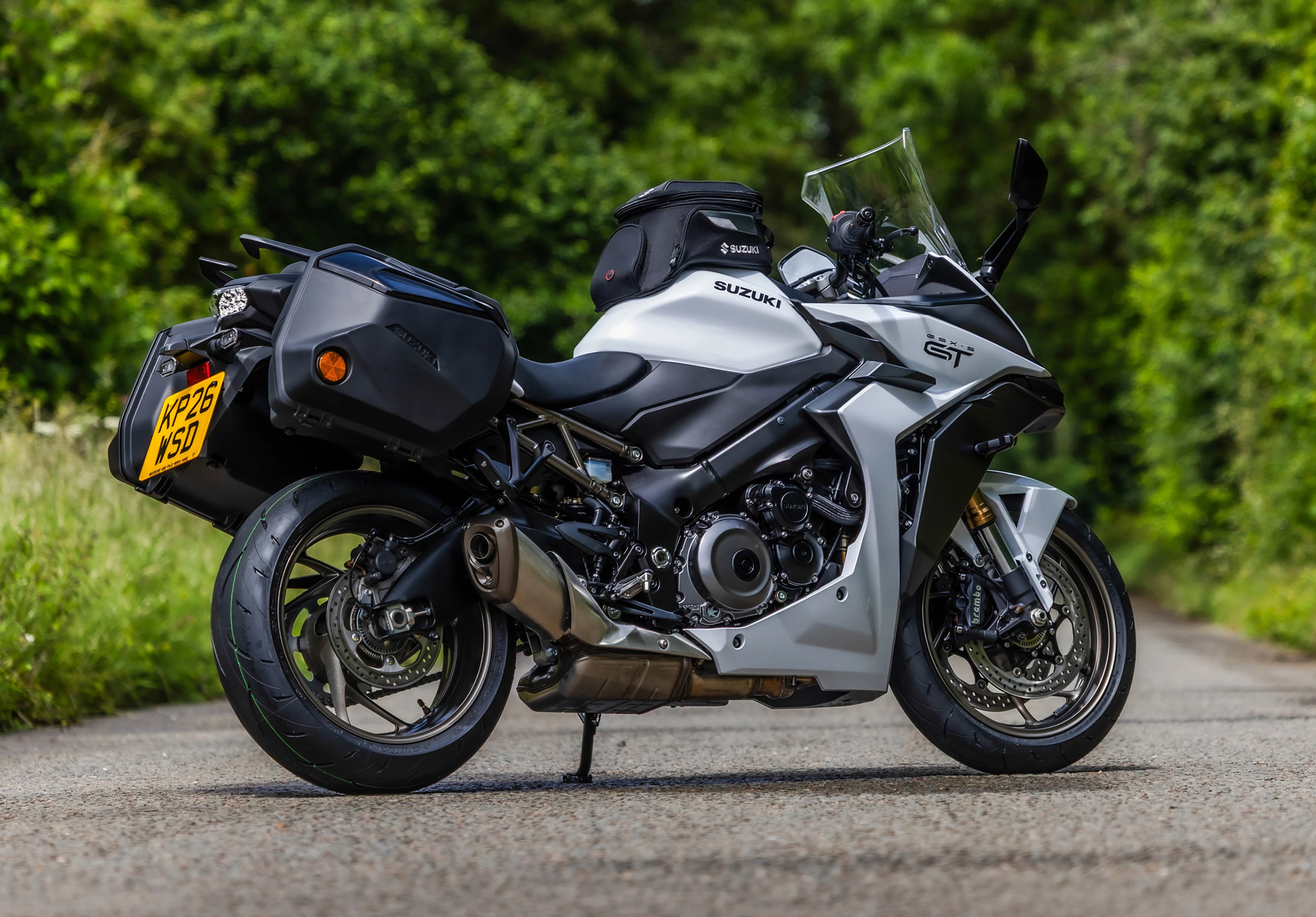 Suzuki GSX-S1000GT+ static rand hand side showcasing the bike and the panniers