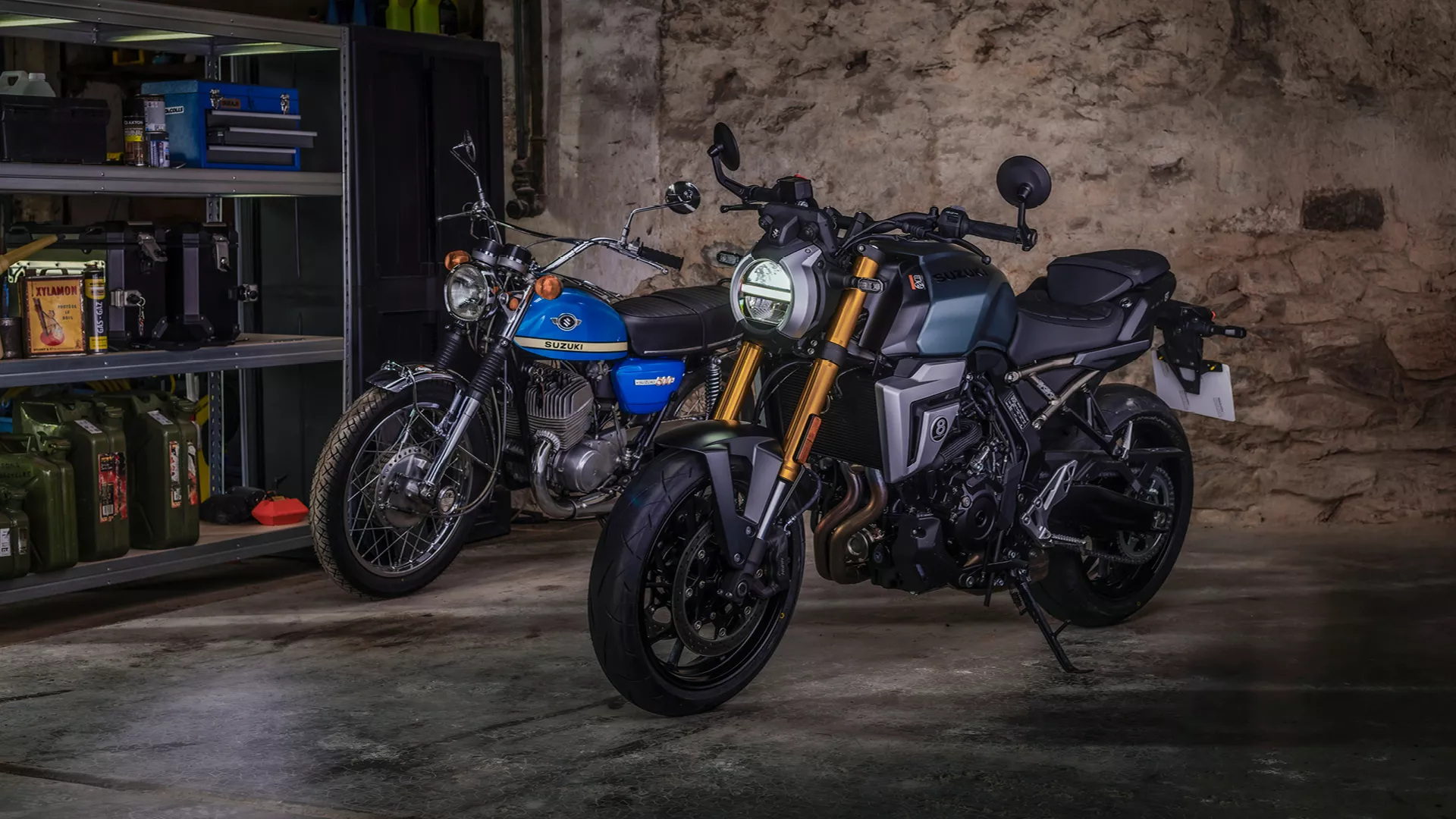 Suzuki GSX-8T left hand side static with T500 behind in a barn.
