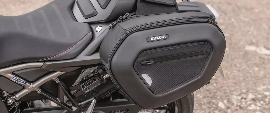 Suzuki GSX-8TT accessory soft pannier left hand side