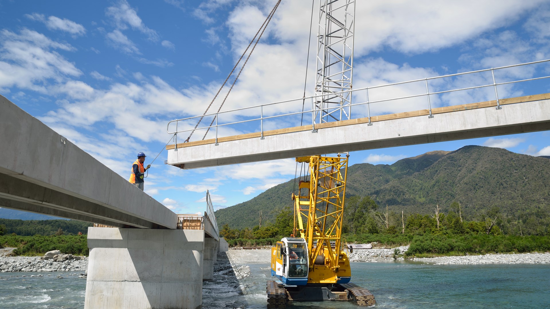 Construction of a concrete bridge, West Coast. Source: Lakeview_Images, iStock by Getty Images.