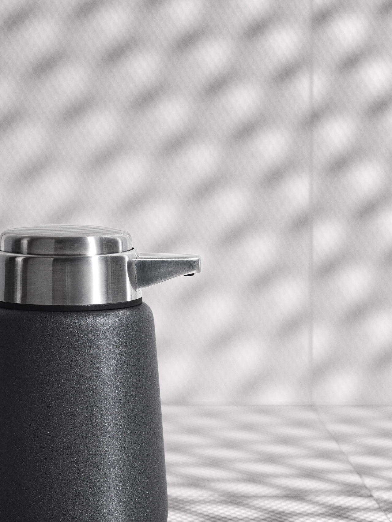 Vipp 9 Soap Dispenser 02 High