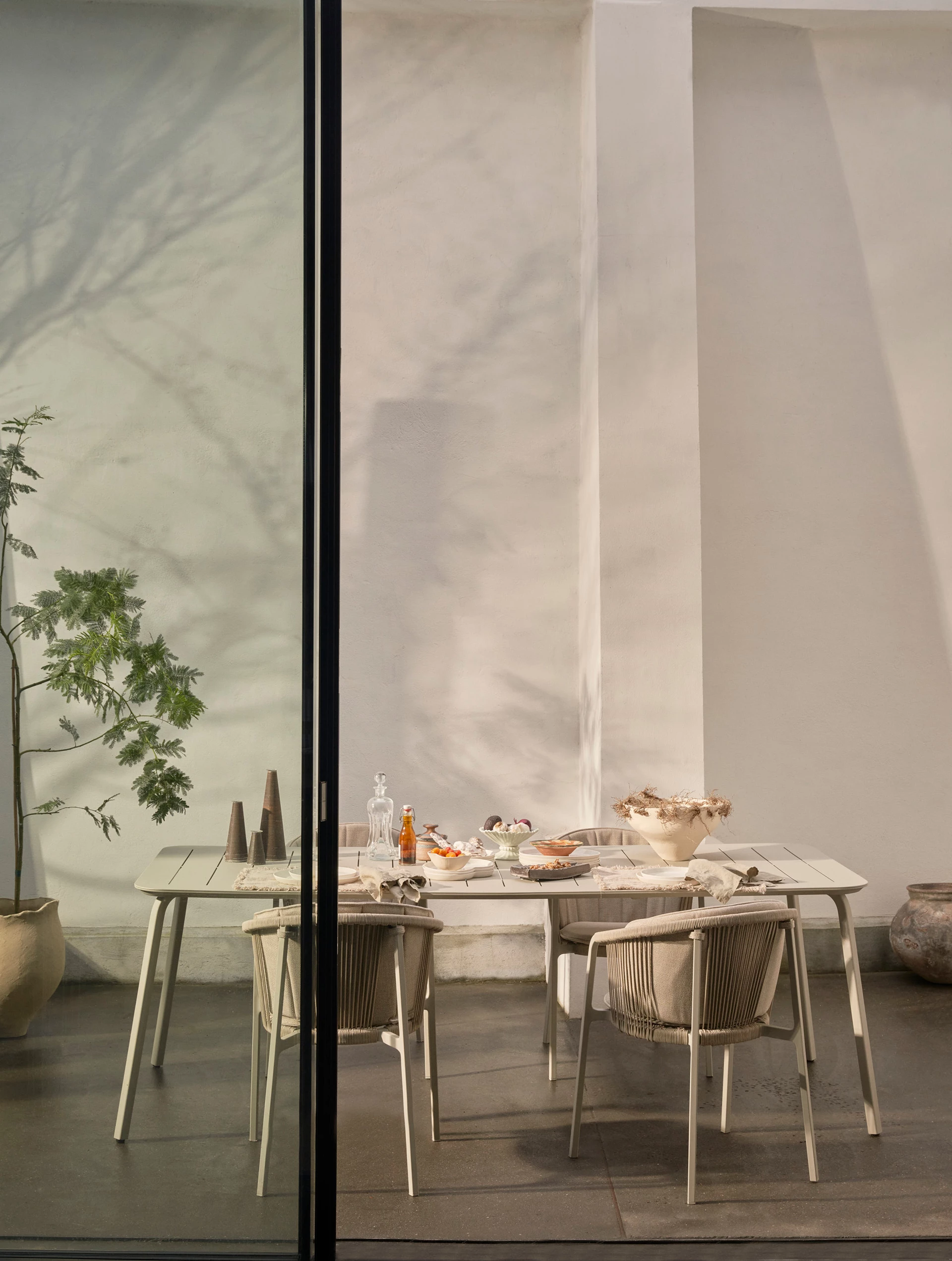 Vipp733 Lagrasse Dining Table Large 02