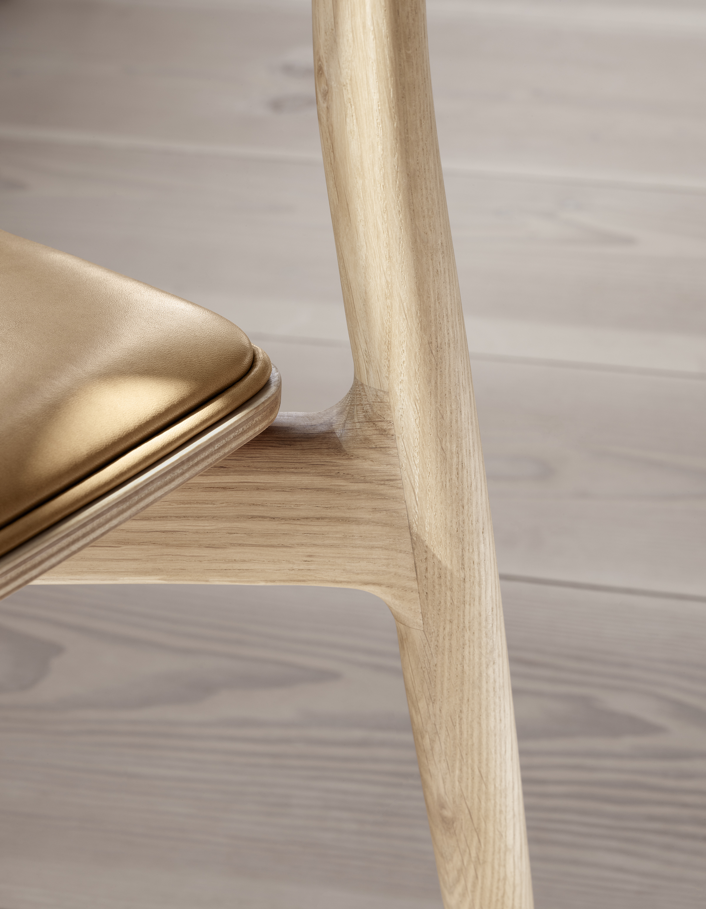 Vipp 481 Cabin Chair Ligthoak 01