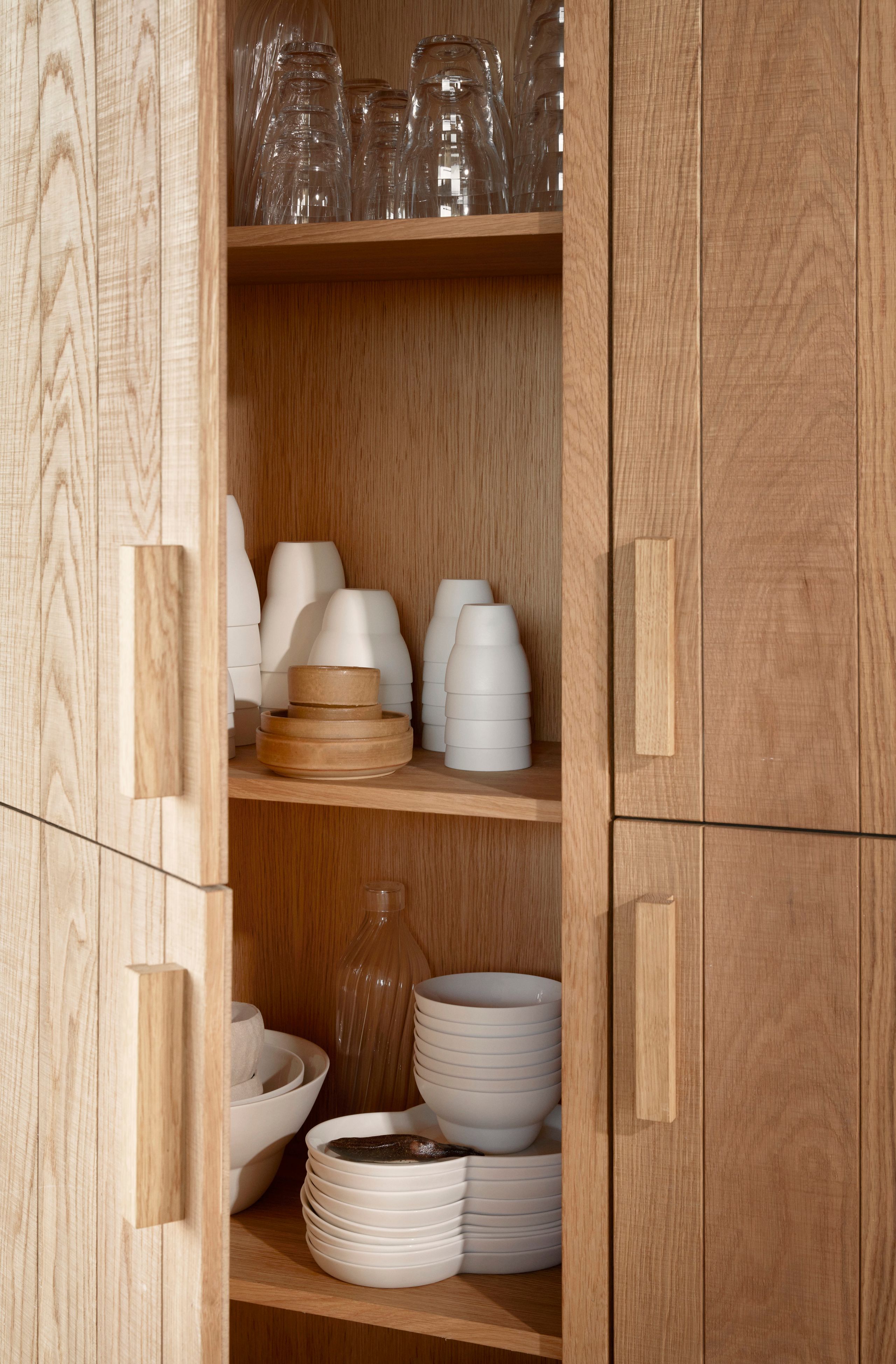 Vipp Cold Hawaii Kitchen Ceramic 01