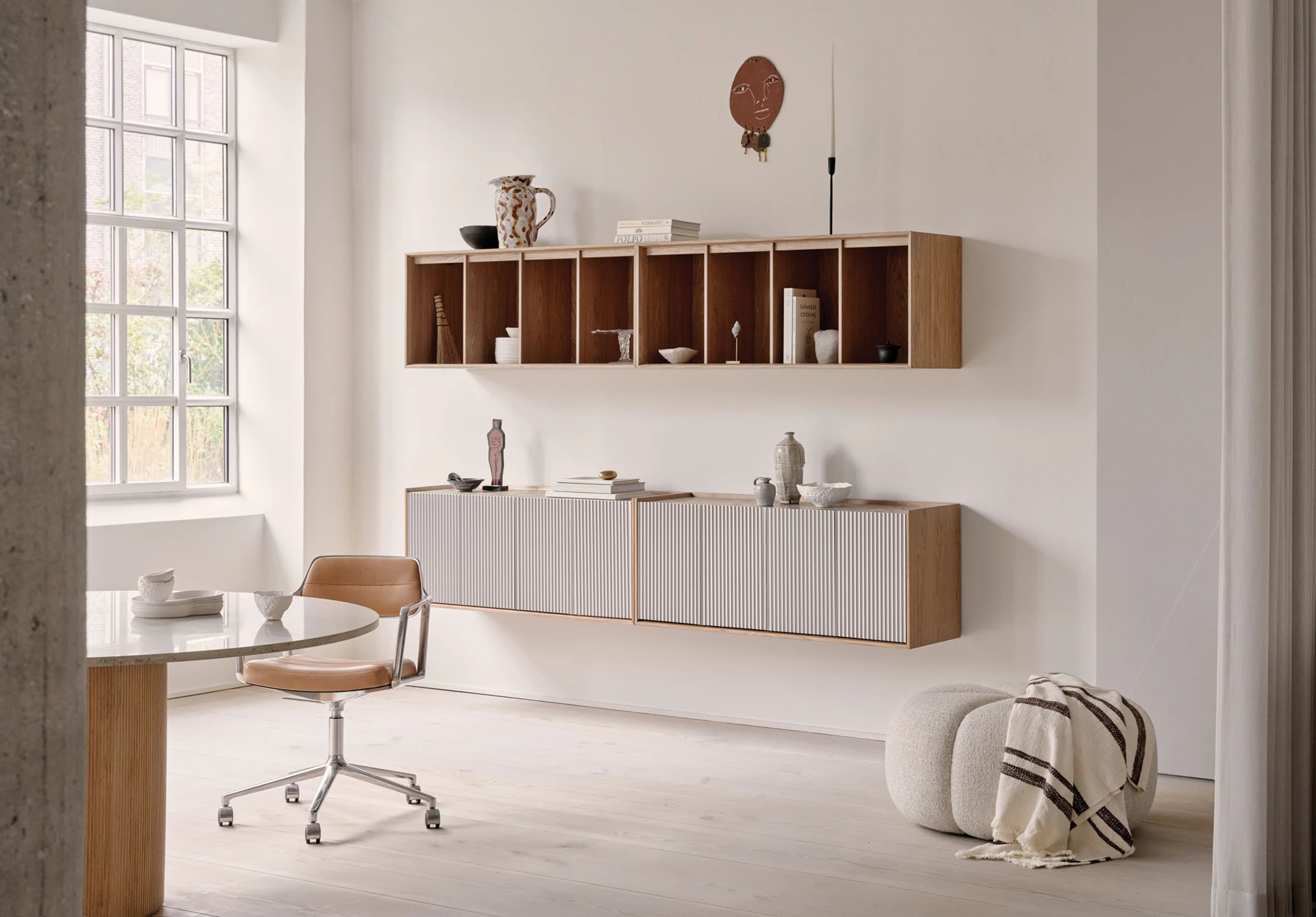 Vipp 675 Cabinet System Lightoak Jura 04