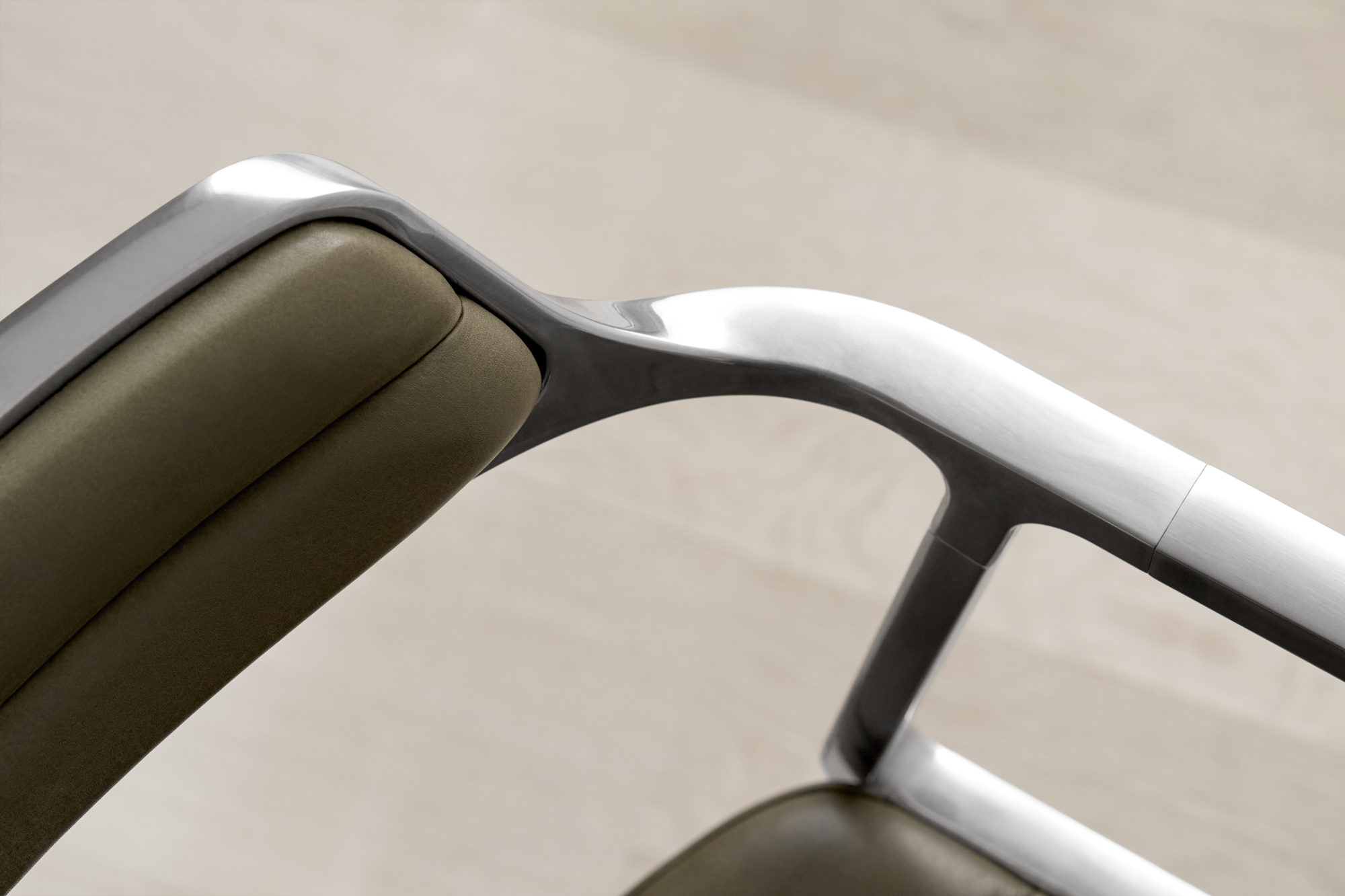 Vipp 452 Swivel Chair Alu Bosco Green Detail 06