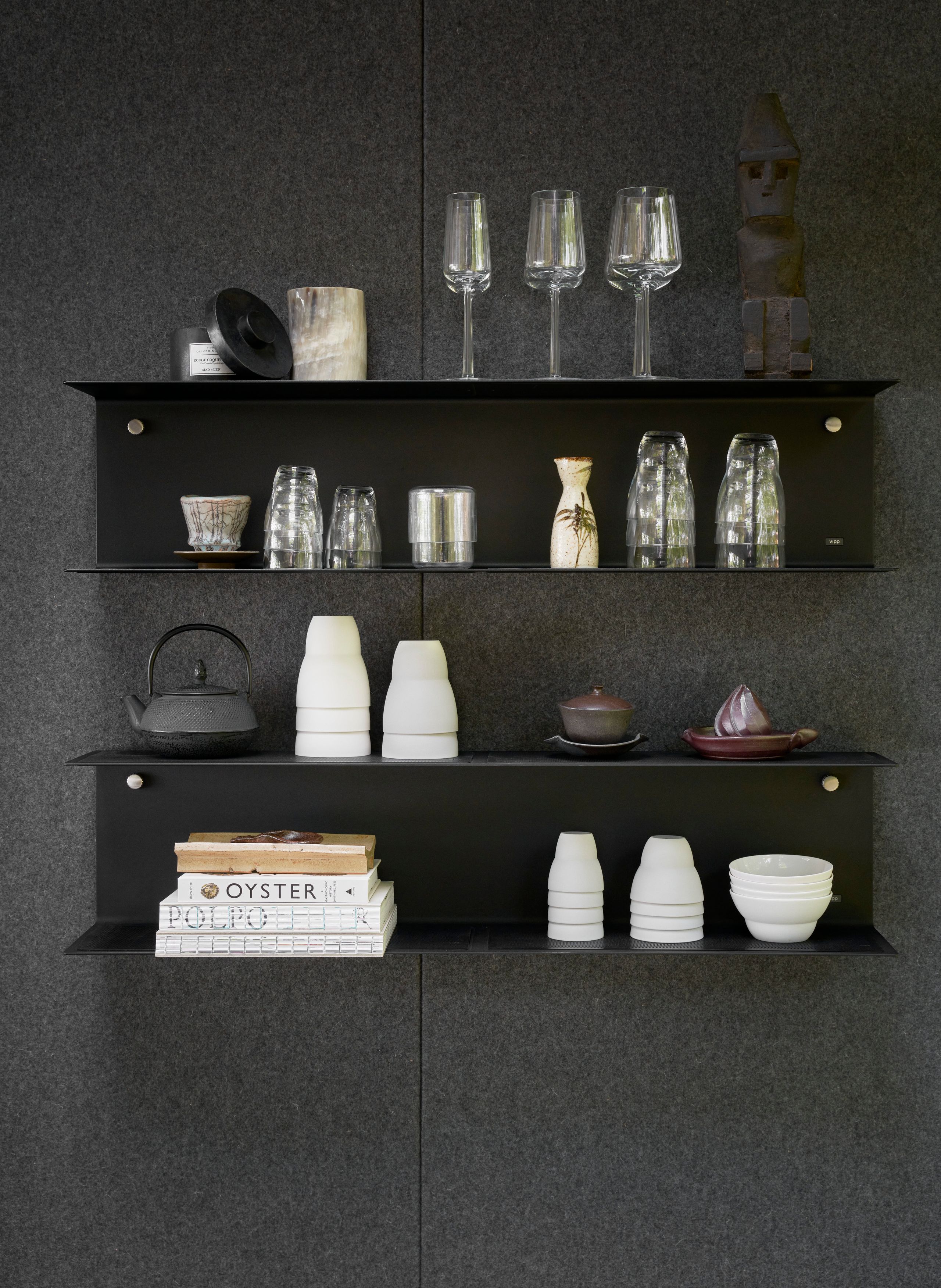 Vipp Shelter Shelves 01