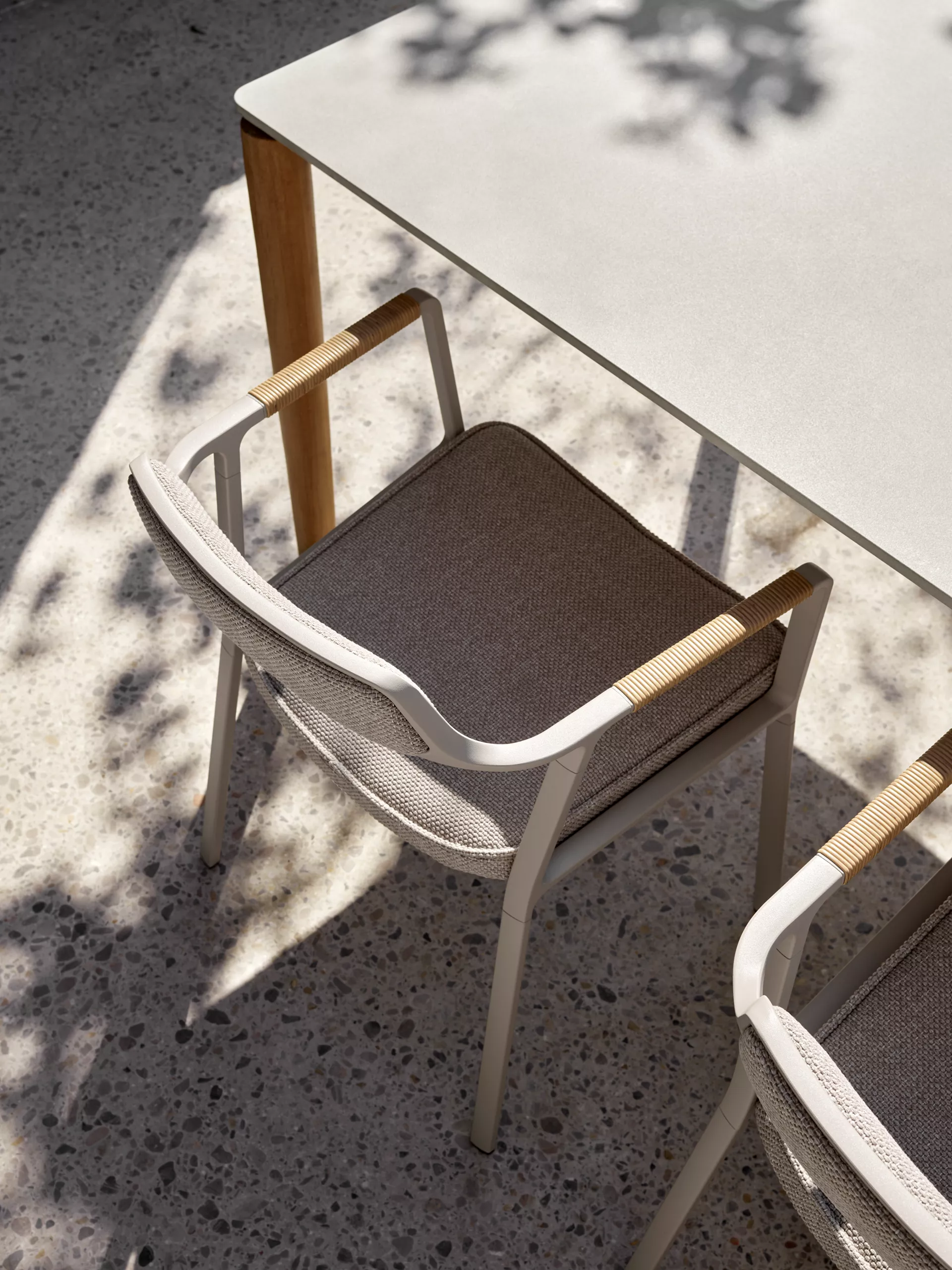 Vipp 711 Outdoor Chair 01