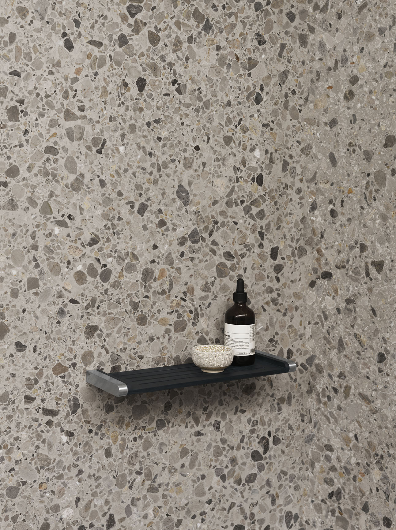 Vipp6 Showershelf Lifestyle01 Low