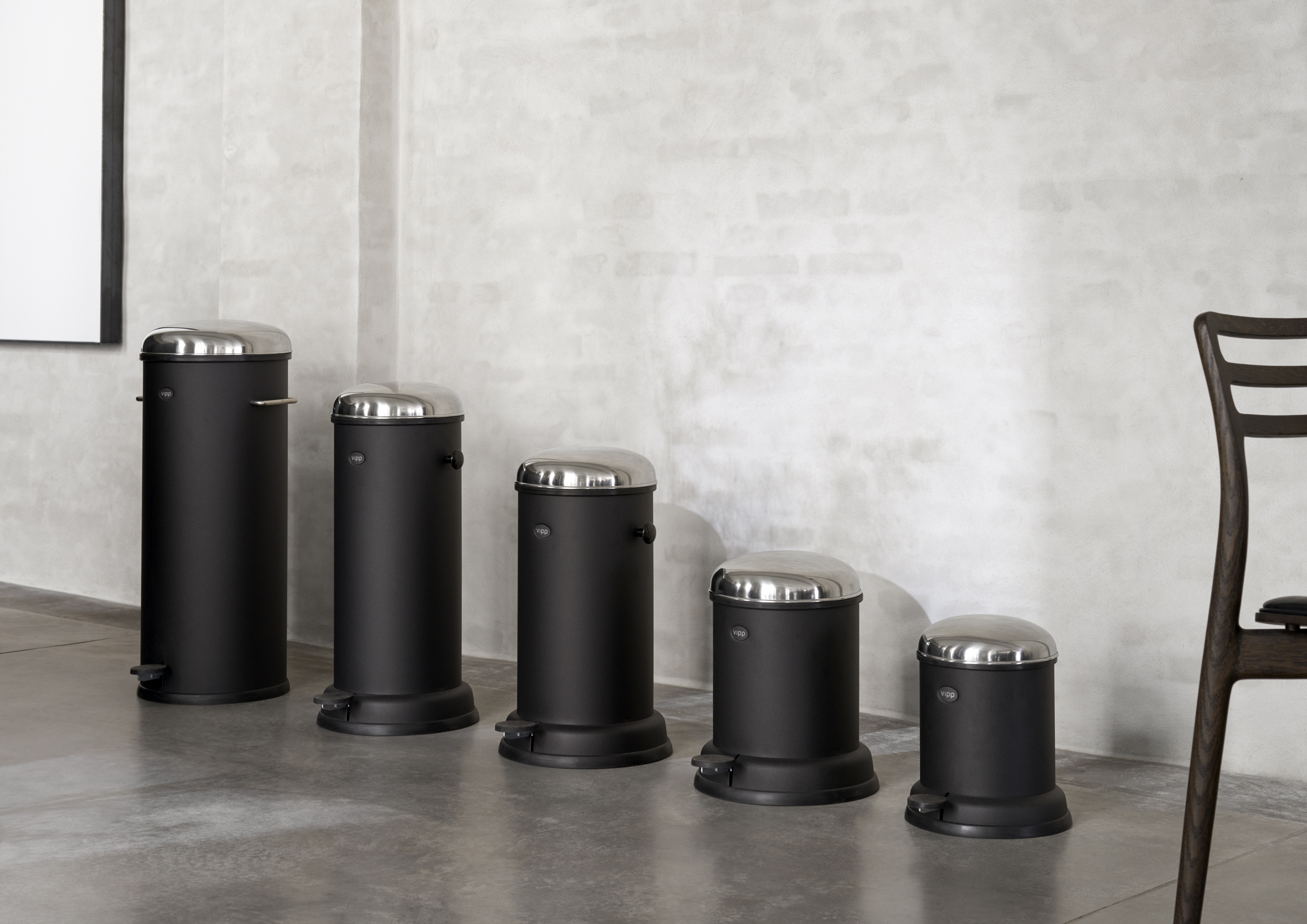 Pedal Bin 18 L / 5 Gal | Vipp