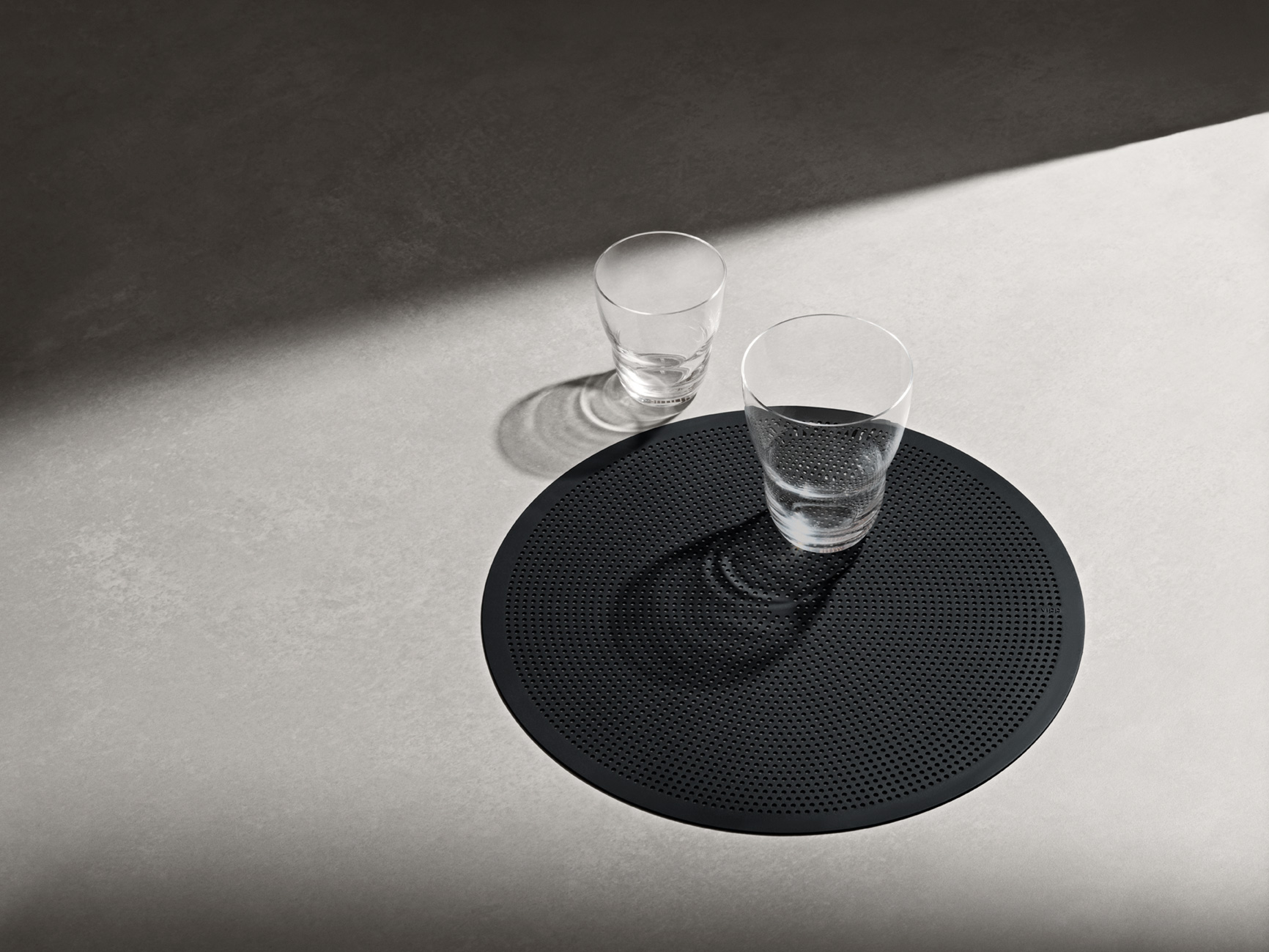 Vipp 134 Placemat Round 02